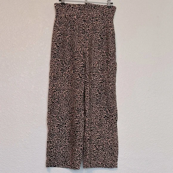 Reformation Jackie Cropped Linen Pants - Picture 4 of 10